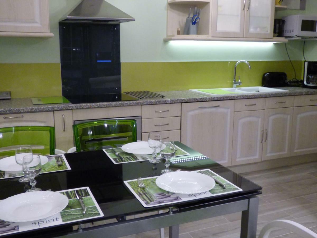 Villa Maison Blanche Tulle 1 A 4 Personnes מראה חיצוני תמונה